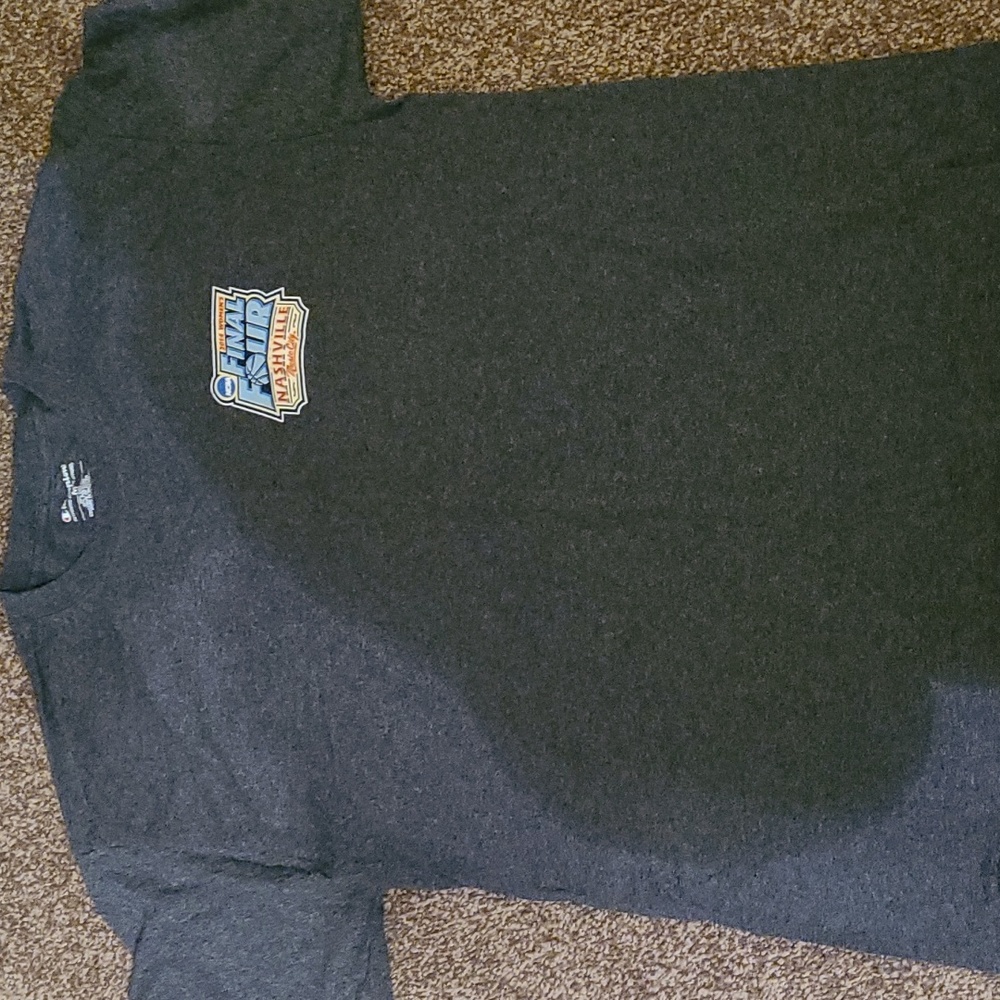 2014 NCAA Women's Basketball Final Four T-Shirt Size Medium